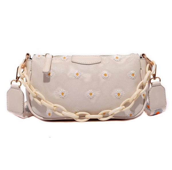 summer small bag, western style women's bag 2020 popular new fashion women's messenger bag simple one shoulder underarm
summer small bag, western style women's bag 2020 popular new fashion women's messenger bag simple one shoulder underarm