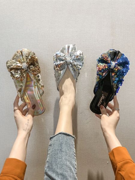 sandals and slippers women wear 2020 new wild flat bottom fashion baotou half drag women shoes sequins bow slippers summer, Black
sandals and slippers women wear 2020 new wild flat bottom fashion baotou half drag women shoes sequins bow slippers summer, Black