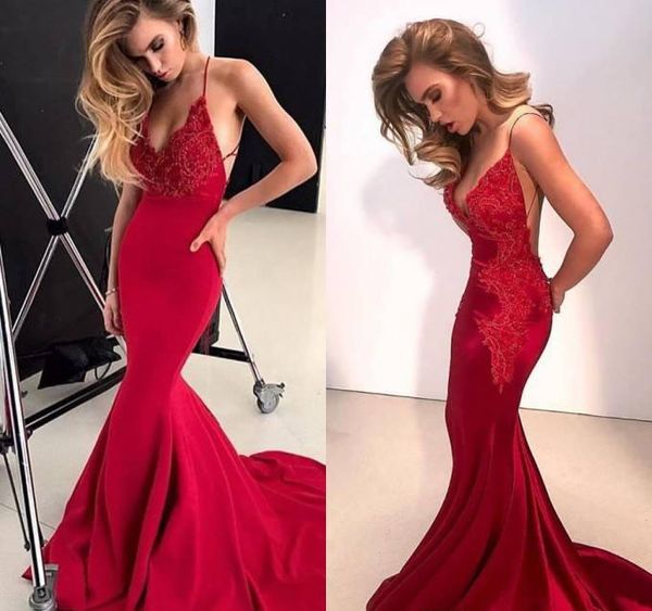 2019 red long evening dress elegant arabic dubai spaghetti straps holiday women wear formal party prom gown custom made plus size, Black;red
2019 red long evening dress elegant arabic dubai spaghetti straps holiday women wear formal party prom gown custom made plus size, Black;red