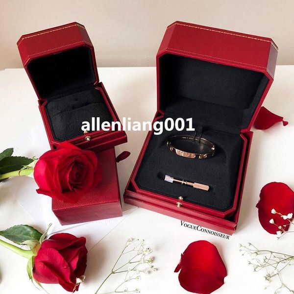 AAA Quality Brand rose gold 316L Titanium steel Men bangle bracelet Woman stone screws Couple Jewelry Bracelet with original box screwdriver
AAA Quality Brand rose gold 316L Titanium steel Men bangle bracelet Woman stone screws Couple Jewelry Bracelet with original box screwdriver