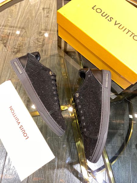 new style luxury high-end men's casual sports shoes fashion design brand platform men's shoes crystal embellishment kyd, Black
new style luxury high-end men's casual sports shoes fashion design brand platform men's shoes crystal embellishment kyd, Black