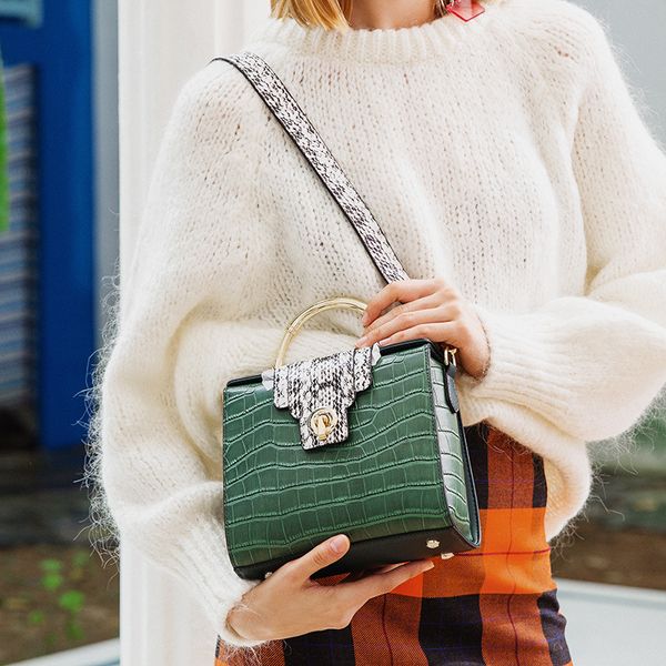 women shoulder bag quality genuine leather women's designer crocodile pattern handbag women shoulder messenger bag
women shoulder bag quality genuine leather women's designer crocodile pattern handbag women shoulder messenger bag