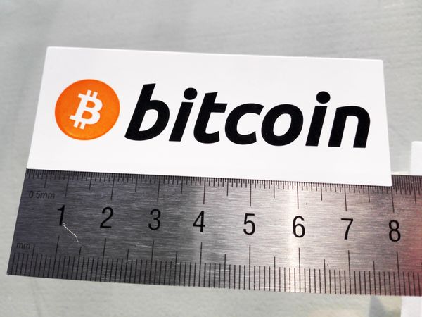 160pcs 8x3cm Bitcoin Stickers Self-adhesive Cryptocurrency Label With Gloss Lamination On The Surface, Item No. Fs20