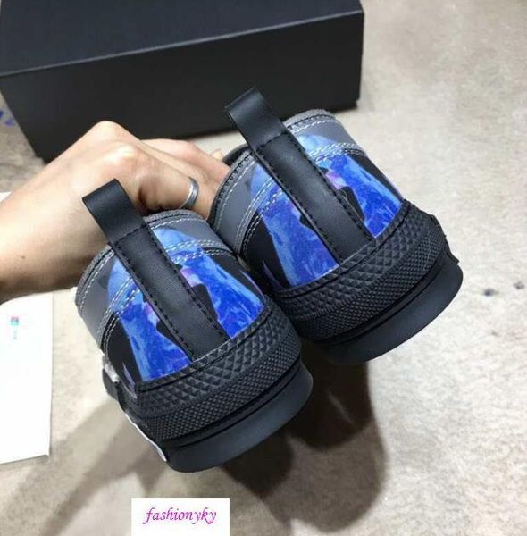 classics b23 "single m classic as the main vision, in the way of large-area printing on the upper sweethearts shoes size 40, Black
classics b23 "single m classic as the main vision, in the way of large-area printing on the upper sweethearts shoes size 40, Black