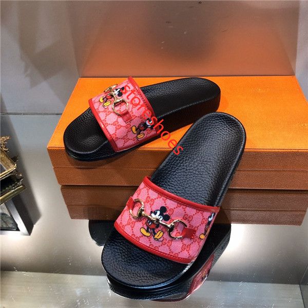 2020 b2 men women sandals with correct flower dust bag shoes snake print slide summer luxury designer slippers, Black;grey
2020 b2 men women sandals with correct flower dust bag shoes snake print slide summer luxury designer slippers, Black;grey
