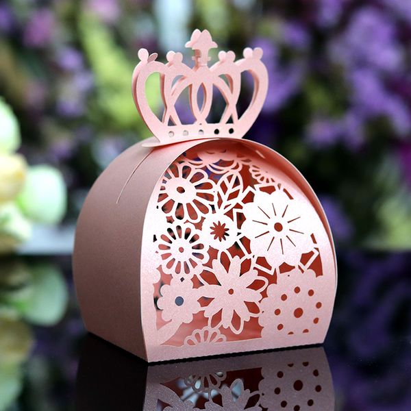 hollow candy boxes dessert package storage ribbon gift box creative portable festival christmas
hollow candy boxes dessert package storage ribbon gift box creative portable festival christmas