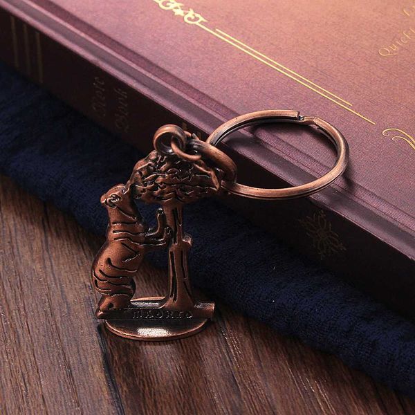 vicney spain the bear and strawberry tree keychain symbols statue of madrid key chain spain travel souvenir keyring, Silver
vicney spain the bear and strawberry tree keychain symbols statue of madrid key chain spain travel souvenir keyring, Silver