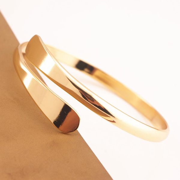 latest fashion women copper gold sliver open bangle trendy simple high-grade everning party office ladies bangles jewelry, Black
latest fashion women copper gold sliver open bangle trendy simple high-grade everning party office ladies bangles jewelry, Black