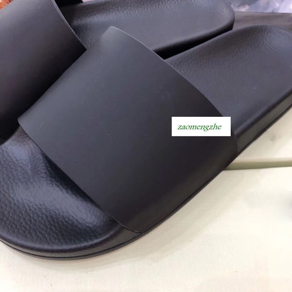 sale off casual shoes indoor beach slippers white printing sweethearts shoes with box, Black
sale off casual shoes indoor beach slippers white printing sweethearts shoes with box, Black