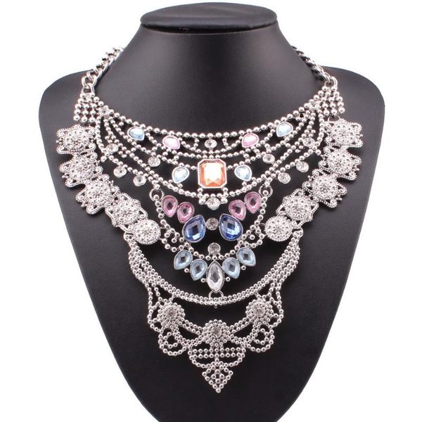 2020 new arrival design fashion brand women necklace chain vintage alloy crystal pendant chunky statement necklace wholesale, Silver
2020 new arrival design fashion brand women necklace chain vintage alloy crystal pendant chunky statement necklace wholesale, Silver
