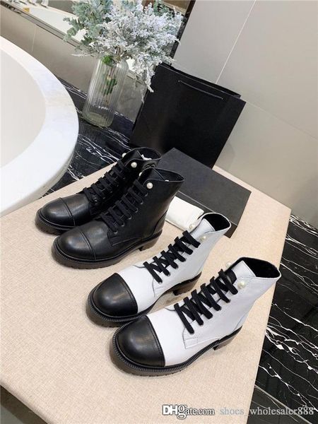the latest pearl simplicity in autumn and winter fine fashion cowhide boots antiskid and wear resistant rubber bottom matching box, Black
the latest pearl simplicity in autumn and winter fine fashion cowhide boots antiskid and wear resistant rubber bottom matching box, Black