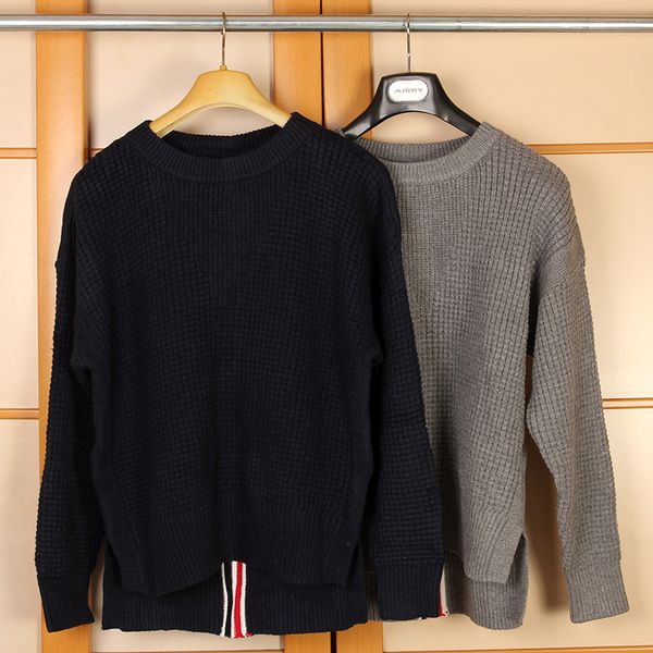 fashion tb 2020 brand o-neck sweaters men striped knitted pullovers male spliced cotton thick winter casual knitted jumper, White;black
fashion tb 2020 brand o-neck sweaters men striped knitted pullovers male spliced cotton thick winter casual knitted jumper, White;black