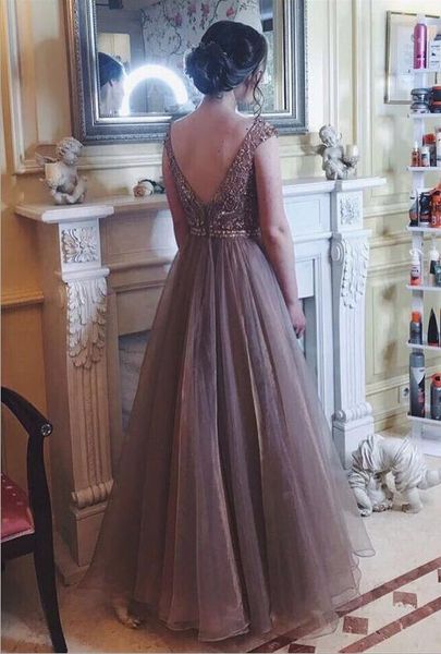 new beauty dress halter raglan chiffon dress waist long skirt ladies Luxury sequin dress nightclub party designer pleated skirt, White;black
new beauty dress halter raglan chiffon dress waist long skirt ladies Luxury sequin dress nightclub party designer pleated skirt, White;black