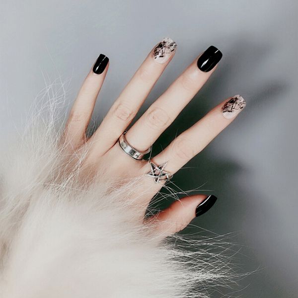 24 pcs black smooth false nails long square full designed nails with glue sticker for ladies press on full nail tips, Red;gold
24 pcs black smooth false nails long square full designed nails with glue sticker for ladies press on full nail tips, Red;gold