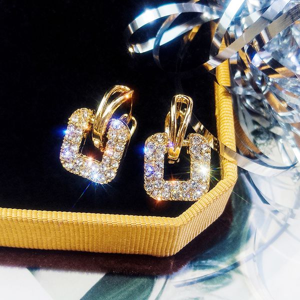earring back diamond earringtrendy korean arrival zinc alloy classic geometric women dangle earrings ultra flash fashion full diamond studs, White
earring back diamond earringtrendy korean arrival zinc alloy classic geometric women dangle earrings ultra flash fashion full diamond studs, White