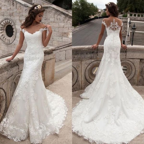 2019 new arrival mermaid wedding dresses vintage appliques lace short sleeve with button trumpet bridal dresses, White
2019 new arrival mermaid wedding dresses vintage appliques lace short sleeve with button trumpet bridal dresses, White