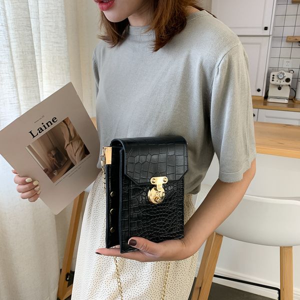2020 new shoulder bag women's casual fashion korean crossbody bag large capacity chain mobile phone
2020 new shoulder bag women's casual fashion korean crossbody bag large capacity chain mobile phone