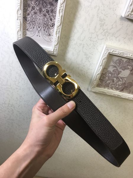 Gold and Sliver Buckle Series Black Men and Women Belt Size 3.5cm Width +Original Box New Designer Luxury Business Lichee Pattern Belts
Gold and Sliver Buckle Series Black Men and Women Belt Size 3.5cm Width +Original Box New Designer Luxury Business Lichee Pattern Belts