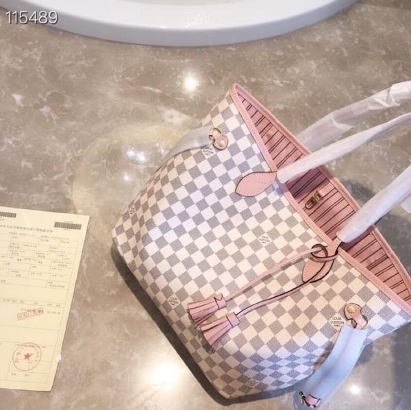 classic fashion pink plaid fringe lady bag trim new fashion casual temperament handbag shopping bag size: 32*28cm a190
classic fashion pink plaid fringe lady bag trim new fashion casual temperament handbag shopping bag size: 32*28cm a190