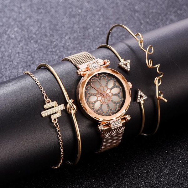 5pcs set starry sky magnetic women 5pcs set watch luminous waterproof female watch for, Slivery;brown
5pcs set starry sky magnetic women 5pcs set watch luminous waterproof female watch for, Slivery;brown