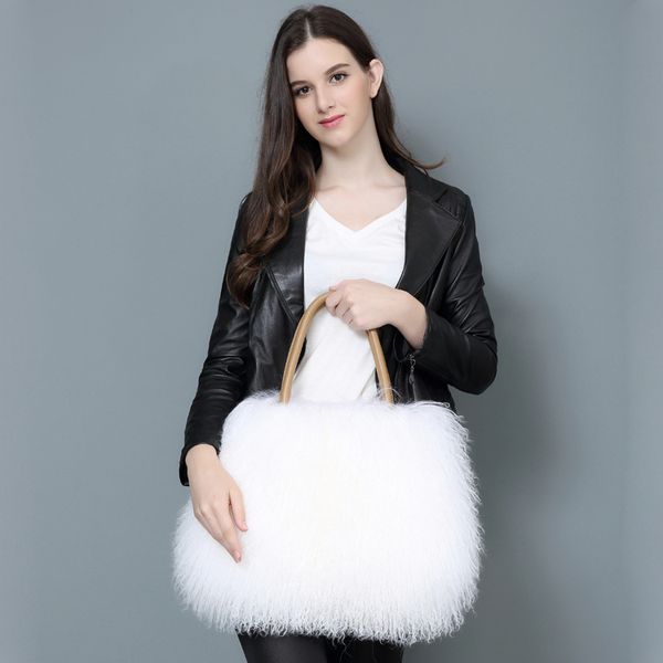 2017 real fur handbags fashion women winter bag genuine leather shoulder bags bolsa feminine messenger bags
2017 real fur handbags fashion women winter bag genuine leather shoulder bags bolsa feminine messenger bags