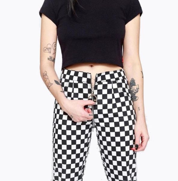 bstcochi streetwear women straight plaid pants ladies fashion slim checkerboard pants female straight leg plaid trousers, Black;white
bstcochi streetwear women straight plaid pants ladies fashion slim checkerboard pants female straight leg plaid trousers, Black;white