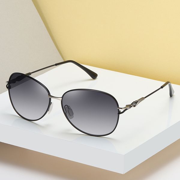 2020 brand designer fashion women sunglasses men sunglasses spy ski outdoors driving glasses steampunk uv400 sunglasses with box a619, White;black
2020 brand designer fashion women sunglasses men sunglasses spy ski outdoors driving glasses steampunk uv400 sunglasses with box a619, White;black