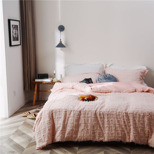 2020 luxury 100% cotton 3d clipping lattice bedding set breathable duvet cover sets bed sheet pillowcases king size 4pcs
2020 luxury 100% cotton 3d clipping lattice bedding set breathable duvet cover sets bed sheet pillowcases king size 4pcs