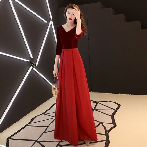 new velvet floor length dress elegant women solid cheongsam evening party qipao v-neck dresses chinese bride toast clothes, Red
new velvet floor length dress elegant women solid cheongsam evening party qipao v-neck dresses chinese bride toast clothes, Red