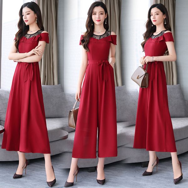 2019 summer new jumpsuit female temperament wide leg pants fashion suit high waist slim lace strapless women jumpsuit clothing, Black;white 
2019 summer new jumpsuit female temperament wide leg pants fashion suit high waist slim lace strapless women jumpsuit clothing, Black;white