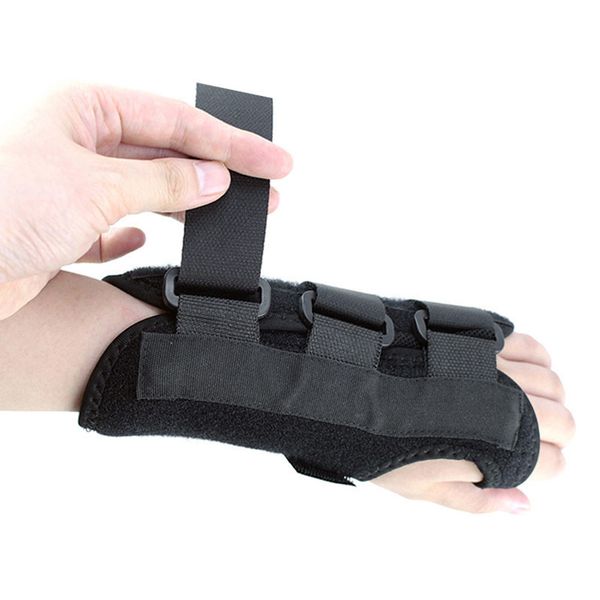 1pcs steel plate wristband sprain forearm splint band breathable durable adjustable belt fg66, Black;red
1pcs steel plate wristband sprain forearm splint band breathable durable adjustable belt fg66, Black;red