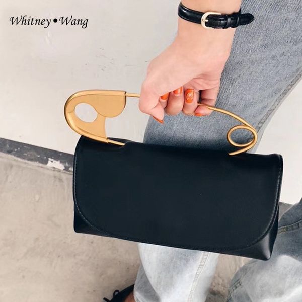whitney wang style 2020 spring fashion streetwear style big brooch bag women stylish pu bag
whitney wang style 2020 spring fashion streetwear style big brooch bag women stylish pu bag