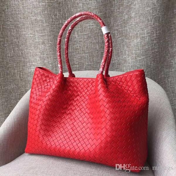 women's classic tote bag. designer handbag, leather hand-woven design. removable liner carrier. casual style. travel shopping essen
women's classic tote bag. designer handbag, leather hand-woven design. removable liner carrier. casual style. travel shopping essen