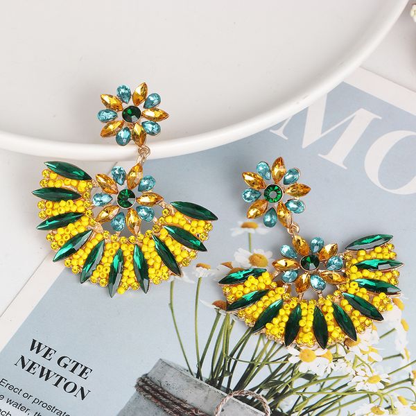jujia luxury crystal flower earrings women bohemian wedding party big long drop earrings femme statement dangle earring, Silver
jujia luxury crystal flower earrings women bohemian wedding party big long drop earrings femme statement dangle earring, Silver