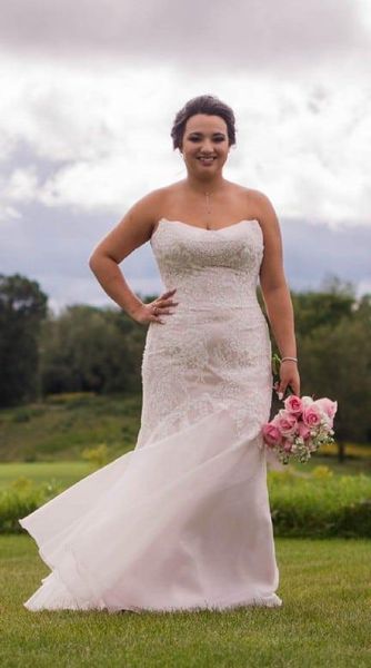 modern plus size mermaid wedding dresses country strapless lace applique backless vestidos de novia wedding bridal gowns cheap, White
modern plus size mermaid wedding dresses country strapless lace applique backless vestidos de novia wedding bridal gowns cheap, White