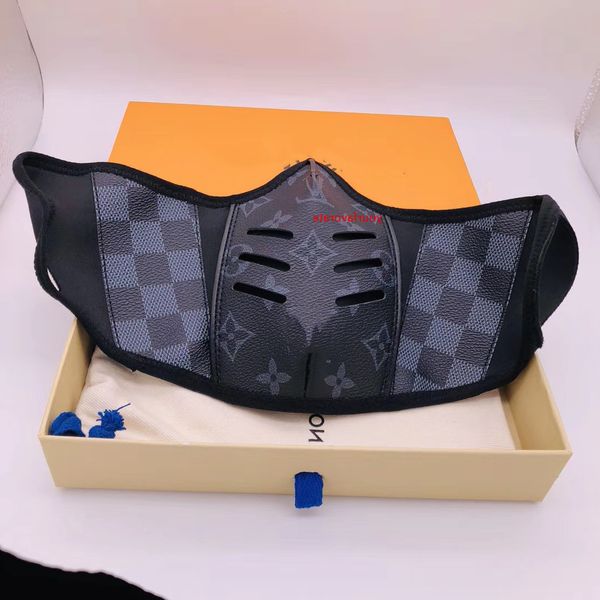 designer anti-dust cotton mouth face mask black protective masks facemask man woman wearing black fashion facemask with box
designer anti-dust cotton mouth face mask black protective masks facemask man woman wearing black fashion facemask with box