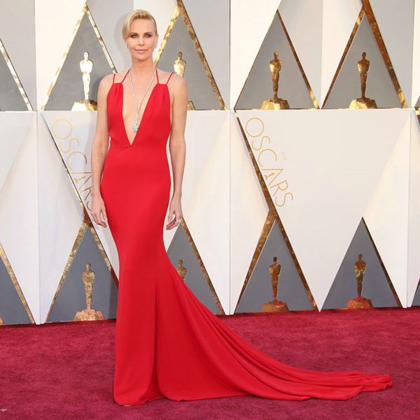 88th oscars awards 2019 charlize theron celebrity dresses with deep v neckline mermaid red carpet dress for party, Black
88th oscars awards 2019 charlize theron celebrity dresses with deep v neckline mermaid red carpet dress for party, Black
