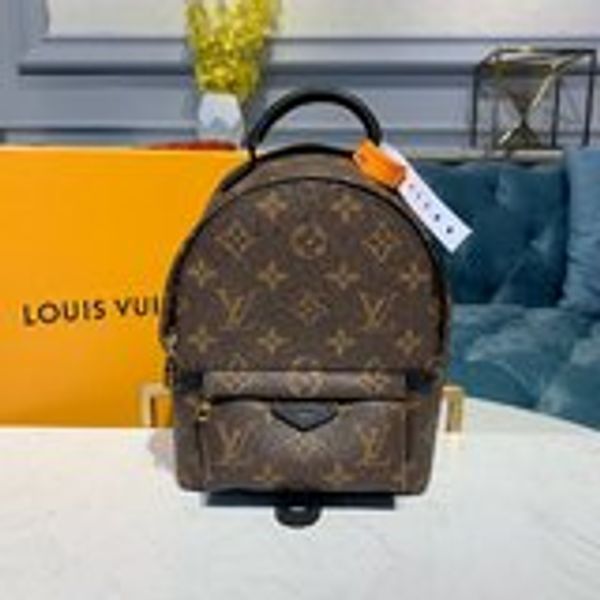 hight quality women's palm springs backpack mini genuine leather children backpacks women printing leather backpack designer backpack
hight quality women's palm springs backpack mini genuine leather children backpacks women printing leather backpack designer backpack