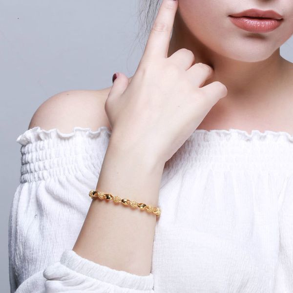 wholesale-gold plated women chain bracelet female fashion cutout bracelets link wedding jewelry valentine's day gift head style chain, Black
wholesale-gold plated women chain bracelet female fashion cutout bracelets link wedding jewelry valentine's day gift head style chain, Black