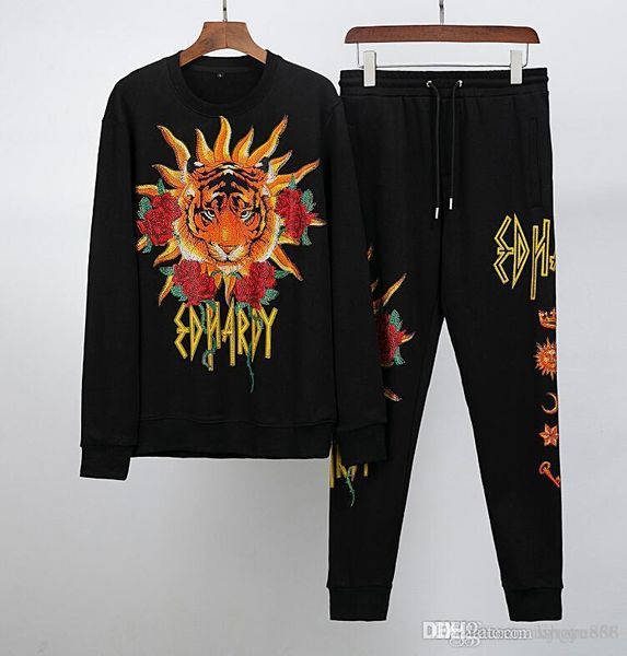 люди вскользь костюмы devil eye letter печать sweatsuits hommes jogger fit костюмы pollover с капюшоном толстовки длинные брюки нижнее sizem, Gray
люди вскользь костюмы devil eye letter печать sweatsuits hommes jogger fit костюмы pollover с капюшоном толстовки длинные брюки нижнее sizem, Gray
