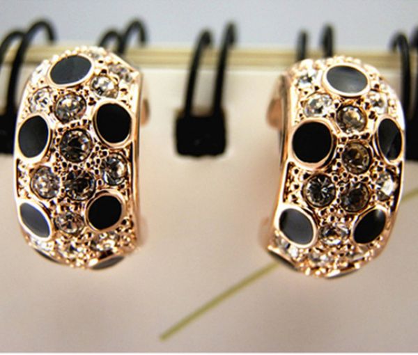 punk style cool handsome earrings elegant generous black leopard crystal crystal type c earrings for women wholesale, Golden;silver
punk style cool handsome earrings elegant generous black leopard crystal crystal type c earrings for women wholesale, Golden;silver