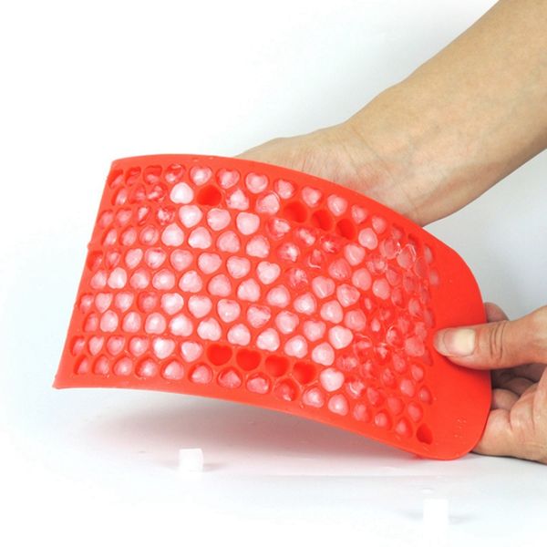 150 grids mini heart shape silicone small ice cubes household summer chocolates ice mold
150 grids mini heart shape silicone small ice cubes household summer chocolates ice mold