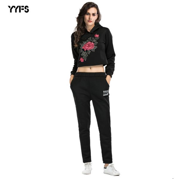 women designer winter long sleeve flower print sports suit short sweater casual two-piece womenl7d7l7d7, Gray
women designer winter long sleeve flower print sports suit short sweater casual two-piece womenl7d7l7d7, Gray