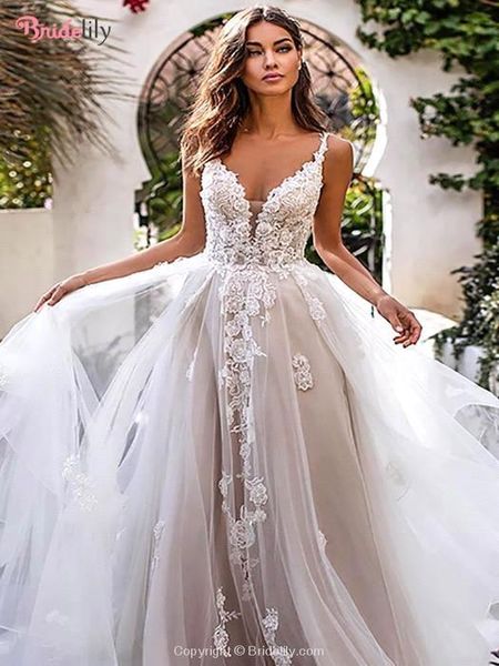 2020 light champagne lace аппликация a-линия бифштексы свадебные платья luxury open back beach boho плюс размер свадебные платья bm1639, White
2020 light champagne lace аппликация a-линия бифштексы свадебные платья luxury open back beach boho плюс размер свадебные платья bm1639, White