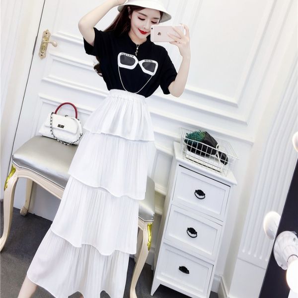 glasses printed necklace short-sleeved t-shirt womens high waist layer cake long skirt super fairy temperament fashion two-piece suit, White
glasses printed necklace short-sleeved t-shirt womens high waist layer cake long skirt super fairy temperament fashion two-piece suit, White