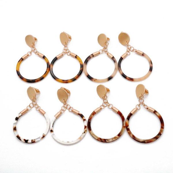 fashion-round resin simple design clip earring, Silver
fashion-round resin simple design clip earring, Silver