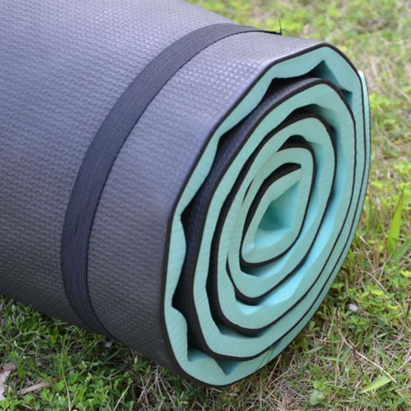 selling outdoor camping nylon pocket picnic mat portable mini waterproof plaid fabric moisture-proof beach picnic blanket 
selling outdoor camping nylon pocket picnic mat portable mini waterproof plaid fabric moisture-proof beach picnic blanket