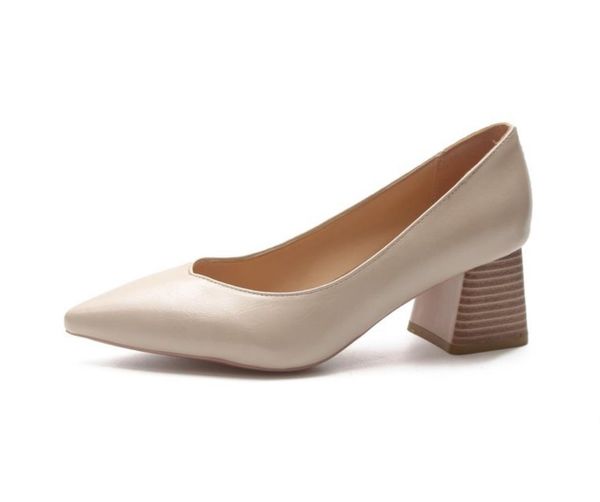 2019 spring new korean version of pointed high heels women's shallow mouth with wild fashion shoes, Black
2019 spring new korean version of pointed high heels women's shallow mouth with wild fashion shoes, Black