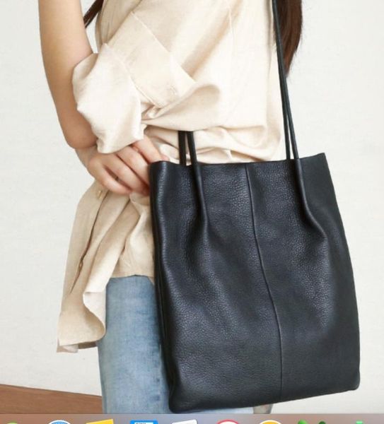 new layer tote bag female leather niche shoulder bag luxury handbags women bags designer bags for women 2020
new layer tote bag female leather niche shoulder bag luxury handbags women bags designer bags for women 2020