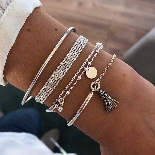 ifmia 2020 boho 4pcs/set bohemian simple silver color metal bracelet set for women punk vintage bracelets bangles jewelry gift, Black
ifmia 2020 boho 4pcs/set bohemian simple silver color metal bracelet set for women punk vintage bracelets bangles jewelry gift, Black